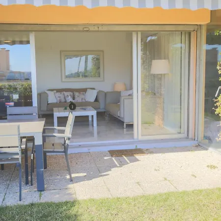 Апартаменты Jardin Figuiers Ap4123 By Riviera Homes Вильфранш-сюр-Мер